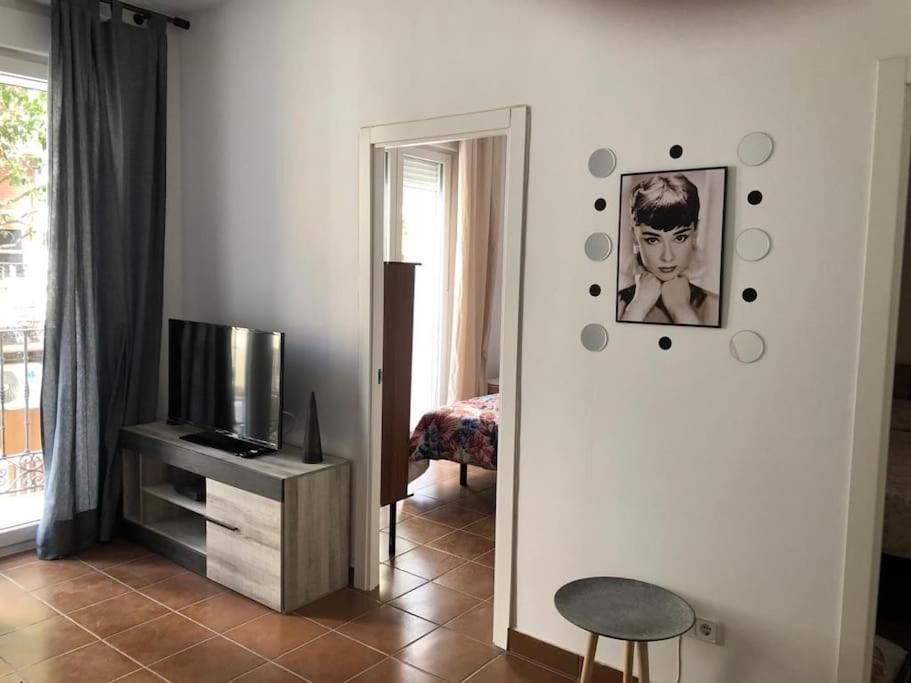 Bonito Apartamento En Calle San Carlos Madri Exterior foto